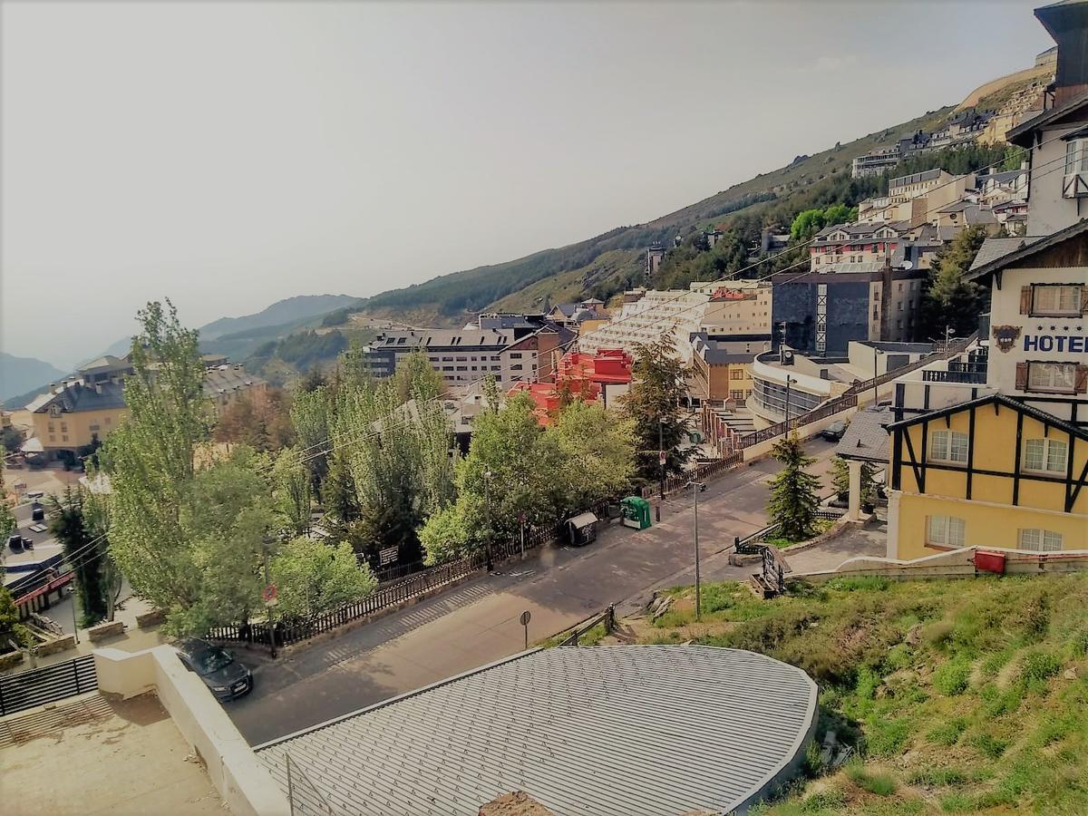 Todosierranevada Zona Baja - Edificio Alhambra - Junto A Los Telecabinas Сиера Невада Екстериор снимка